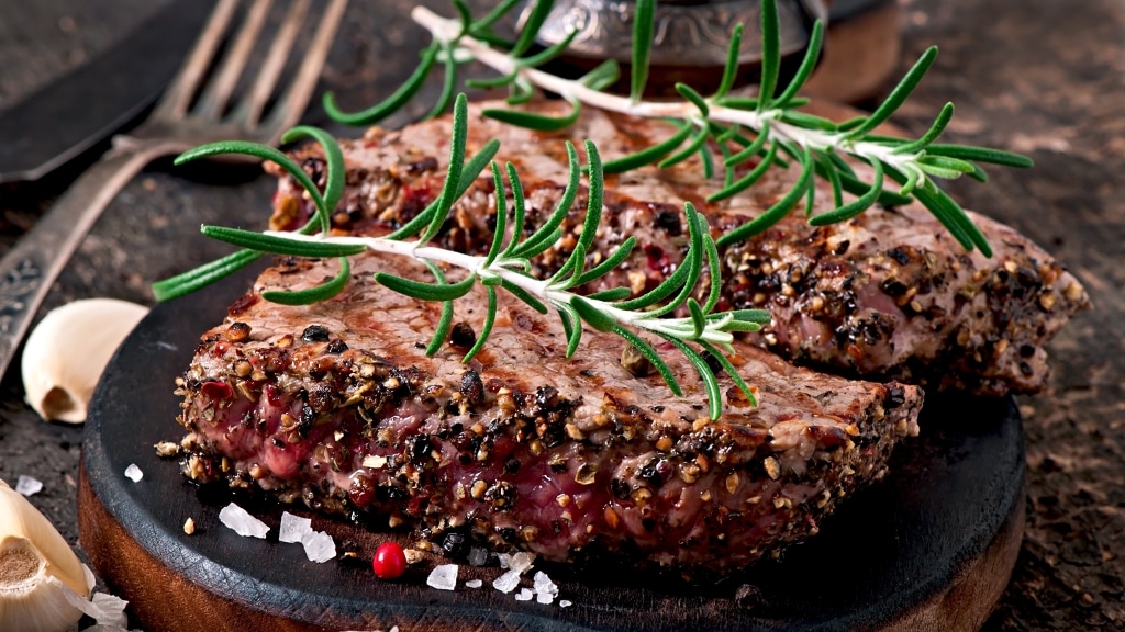 Steak mit Pfefferkruste
